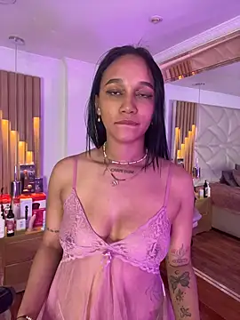 coraline vera online show from April 21, 1:42 am