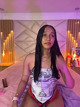 coraline vera online show from April 25, 7:33 pm