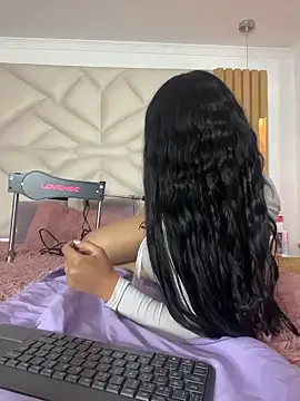 coraline vera online show from April 23, 6:54 pm