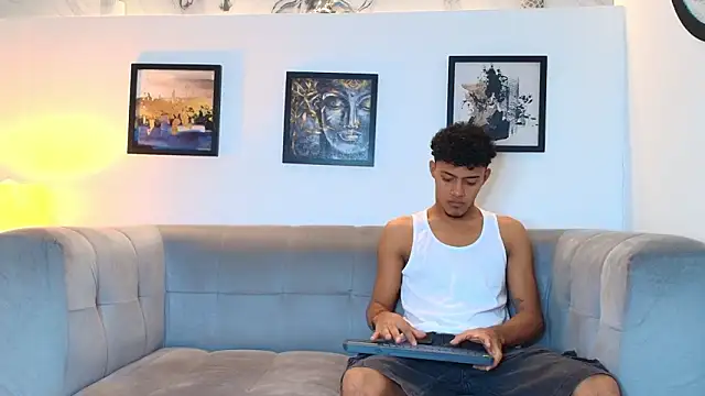 COUPLES BOYS online show from March 10, 1:20 am