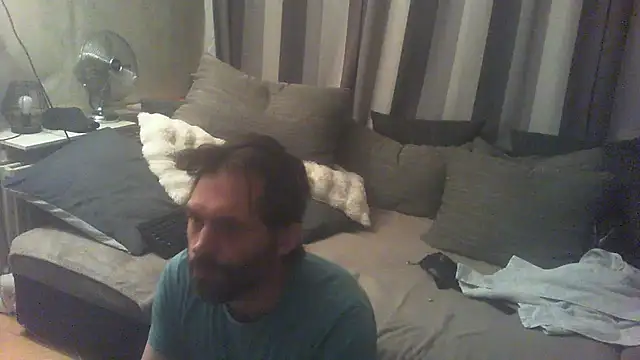 Denisxsxs online show from February 13, 6:53 pm