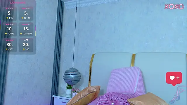MoliBunny online show from June 12, 4:42 am