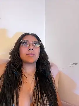 Dafne se online show from March 9, 2:15 am