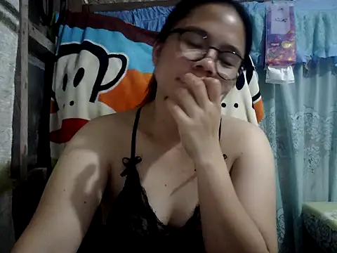 xxdreamgirl69 online show from April 23, 9:39 pm