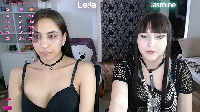 JasmineAdamss online show from April 10, 11:16 am