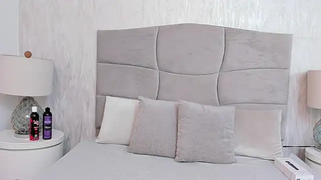 Naomii BDSM online show from January 15, 12:55 pm