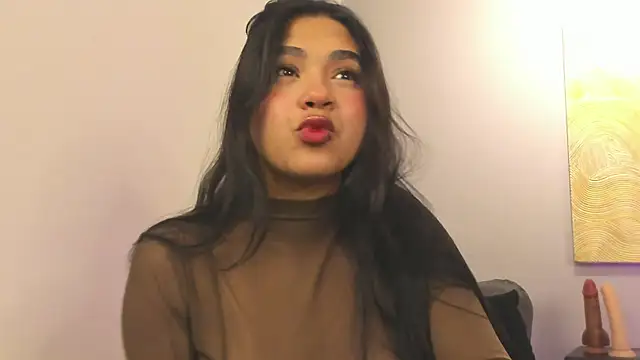 Mylarossi online show from December 3, 1:46 pm