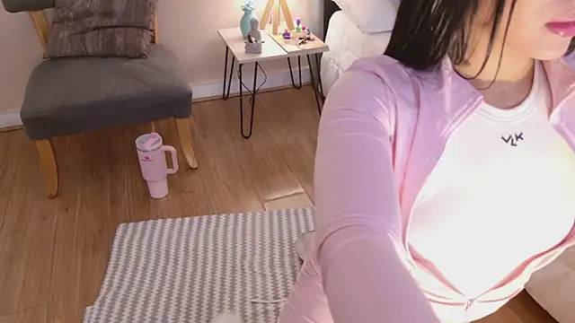 Megaan    online show from April 25, 1:41 pm