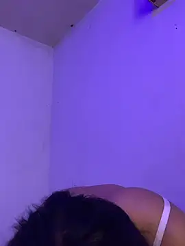 Arely-L1 online show from March 8, 7:07 pm