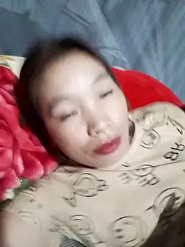 Evelyn-n online show from December 5, 2:18 pm