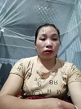 Evelyn-n online show from February 19, 1:21 pm