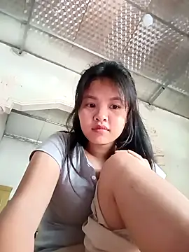 Pretty-haert online show from April 23, 8:11 am