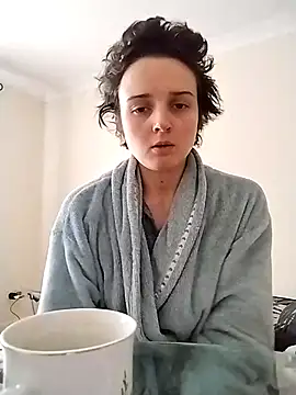 Amy01112 online show from April 22, 5:43 pm