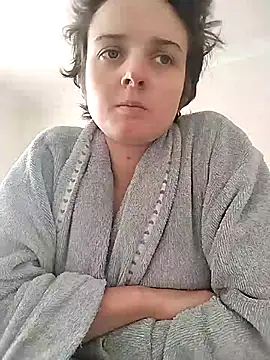 Amy01112 online show from April 21, 3:19 pm