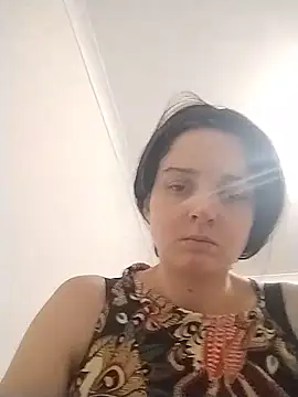 Amy01112 online show from June 5, 12:04 am