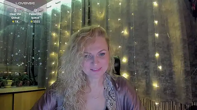 LanaLight x online show from January 9, 6:12 pm