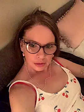 CherryCe online show from January 13, 11:20 pm