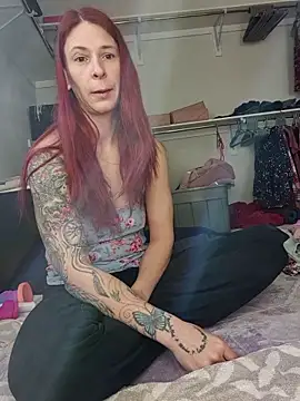 poleslut69 online show from April 21, 1:29 pm