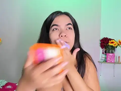 18teenssexy online show from March 7, 11:39 am