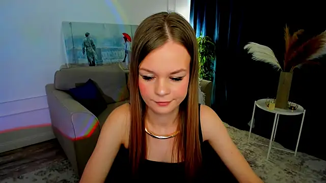 MidnighteAura online show from April 16, 11:32 am