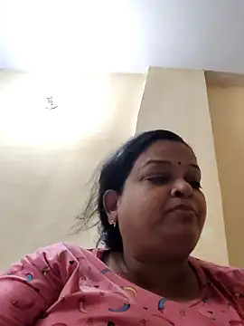 Sexey-Model21 online show from April 29, 5:30 pm