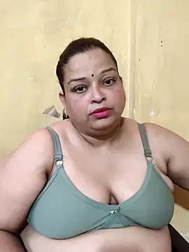 Sexey-Model21 online show from April 23, 1:35 pm