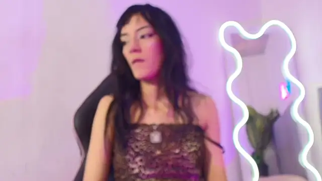 CHEERRY TAY1 online show from April 16, 7:13 pm