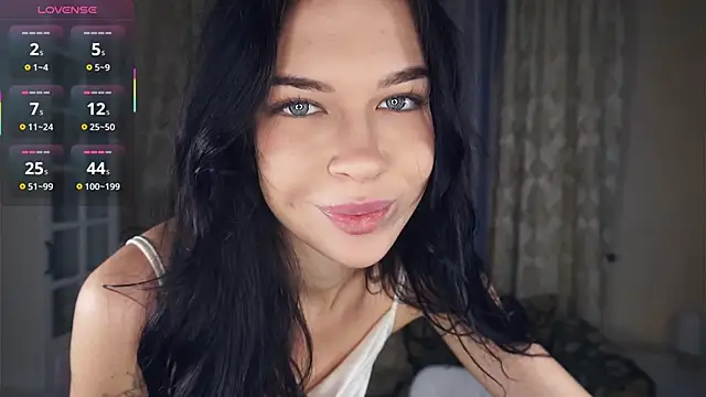 ElliRusk online show from December 23, 6:39 am