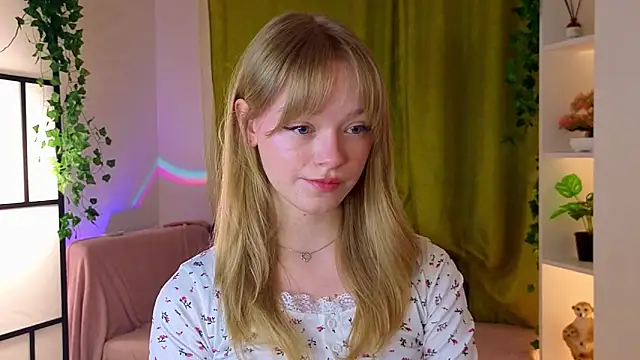 MatthewHoffis online show from April 15, 8:09 pm