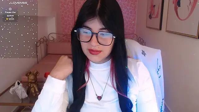 Nina harpper  online show from March 2, 1:07 pm