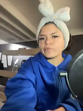 Camila Duarte2 online show from February 13, 2:19 pm