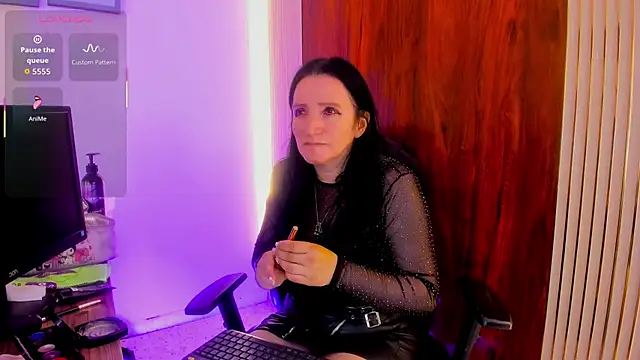 Andre cloefoxx  online show from January 31, 9:24 pm