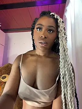 Cynthia es online show from June 18, 4:23 pm