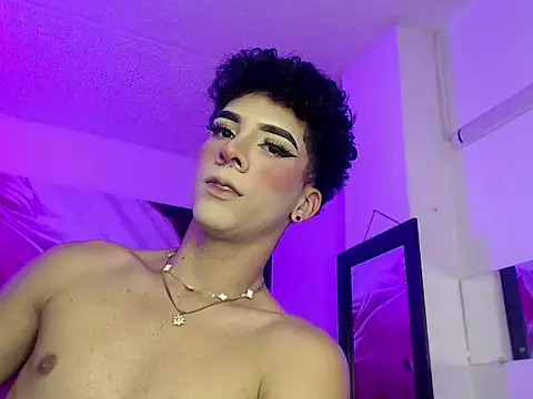 BlakeNoir  online show from February 24, 2:22 am