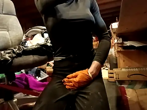 laaralatexxa BDSM online show from March 12, 10:23 pm