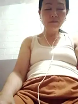 Lili-123k online show from April 20, 8:23 pm