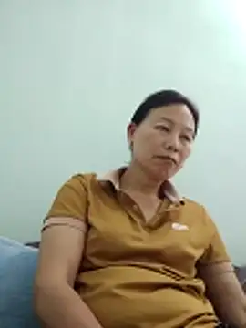 Lili-123k online show from April 23, 7:49 am