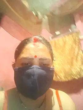 Your-shreya143 online show from February 4, 7:06 pm