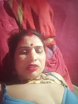 Your-shreya143 online show from April 25, 8:28 pm