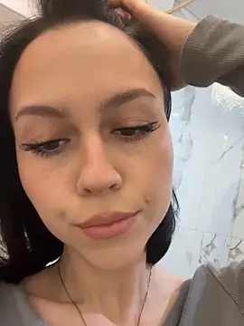 MonicaMercer online show from February 17, 8:46 am