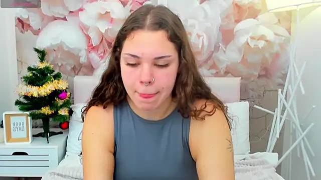 MartaRey online show from December 19, 6:38 am