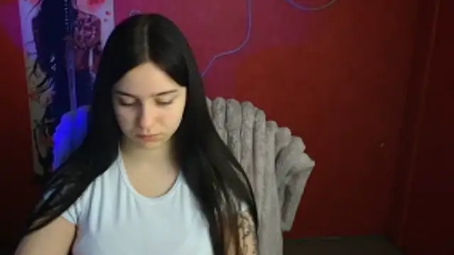 Lilu May online show from April 26, 11:19 am