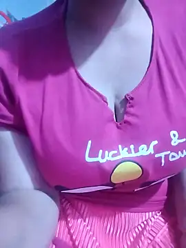 hottyrose69 online show from February 18, 3:33 pm