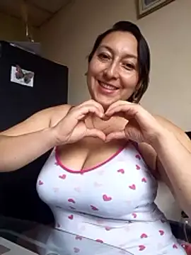 Valeria montana  online show from January 12, 4:45 pm