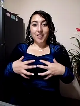 Valeria montana  online show from December 18, 11:31 pm