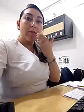 Valeria montana  online show from February 23, 7:35 pm