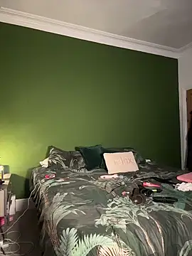 MissRaven x online show from April 4, 7:56 pm