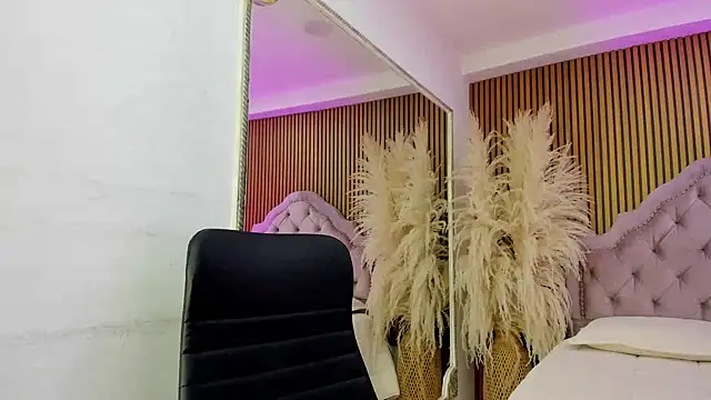 Jamess Carterr  online show from March 7, 12:17 am