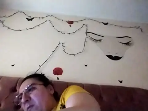 Dana92va online show from February 9, 6:32 pm