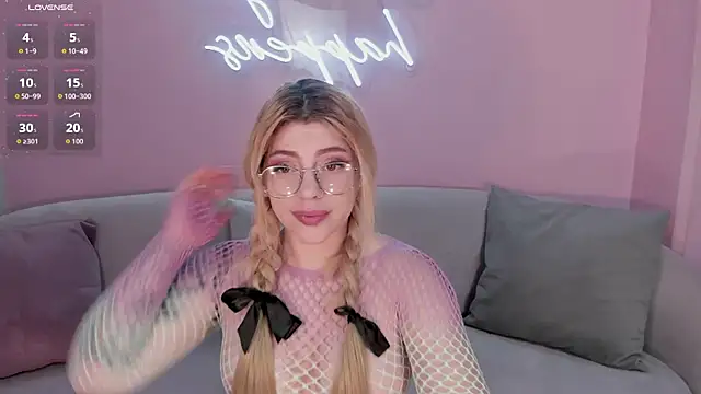 MadisonKane online show from March 24, 11:59 am